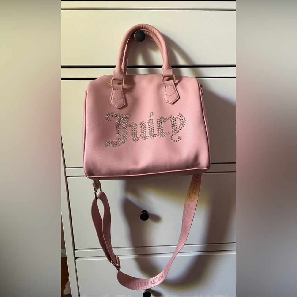 Juicy Courture taffy cross body